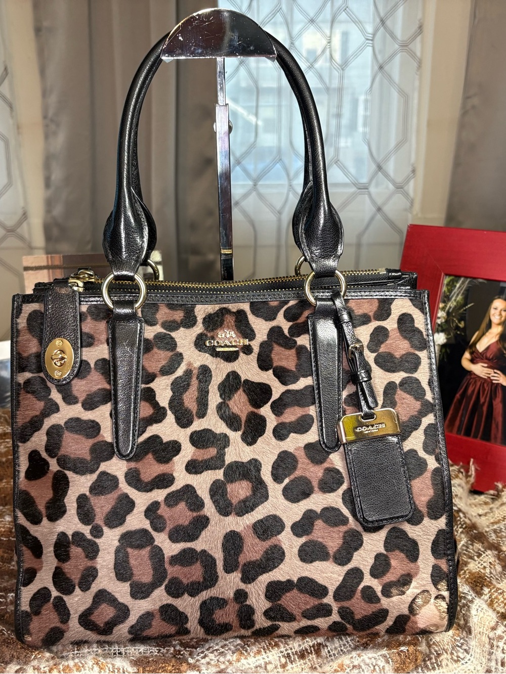 Coach Leopard Print Calf Hair Crossbody Carryall 3 Compartment Twistlock Handbag - Picture 3 of 16